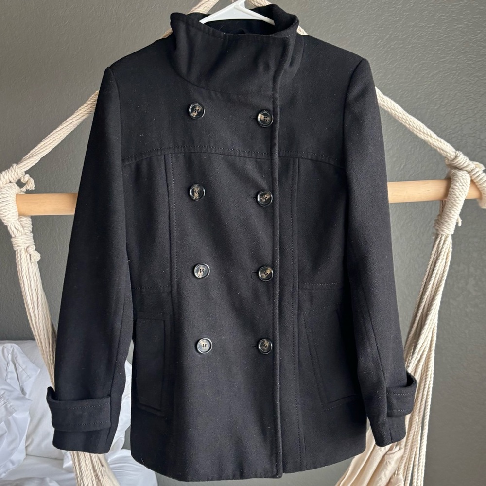 Black Thread and Supply Pea Coat Size: M